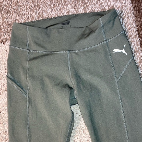 Puma Green Capris for Effortless Style - Picture 3 of 11